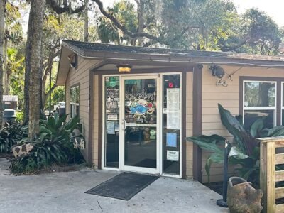 Captains BBQ-Palm Coast, FL