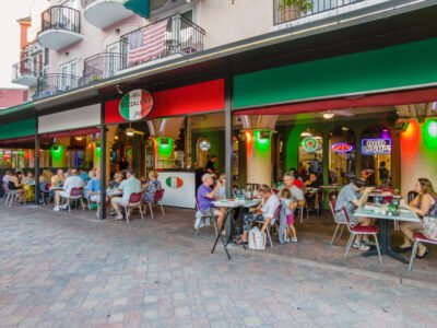 Mezzaluna Pizzeria- European Village, Palm Coast, FL